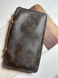Louis Vuitton Monogram Organizer De Voyage Travel Wallet