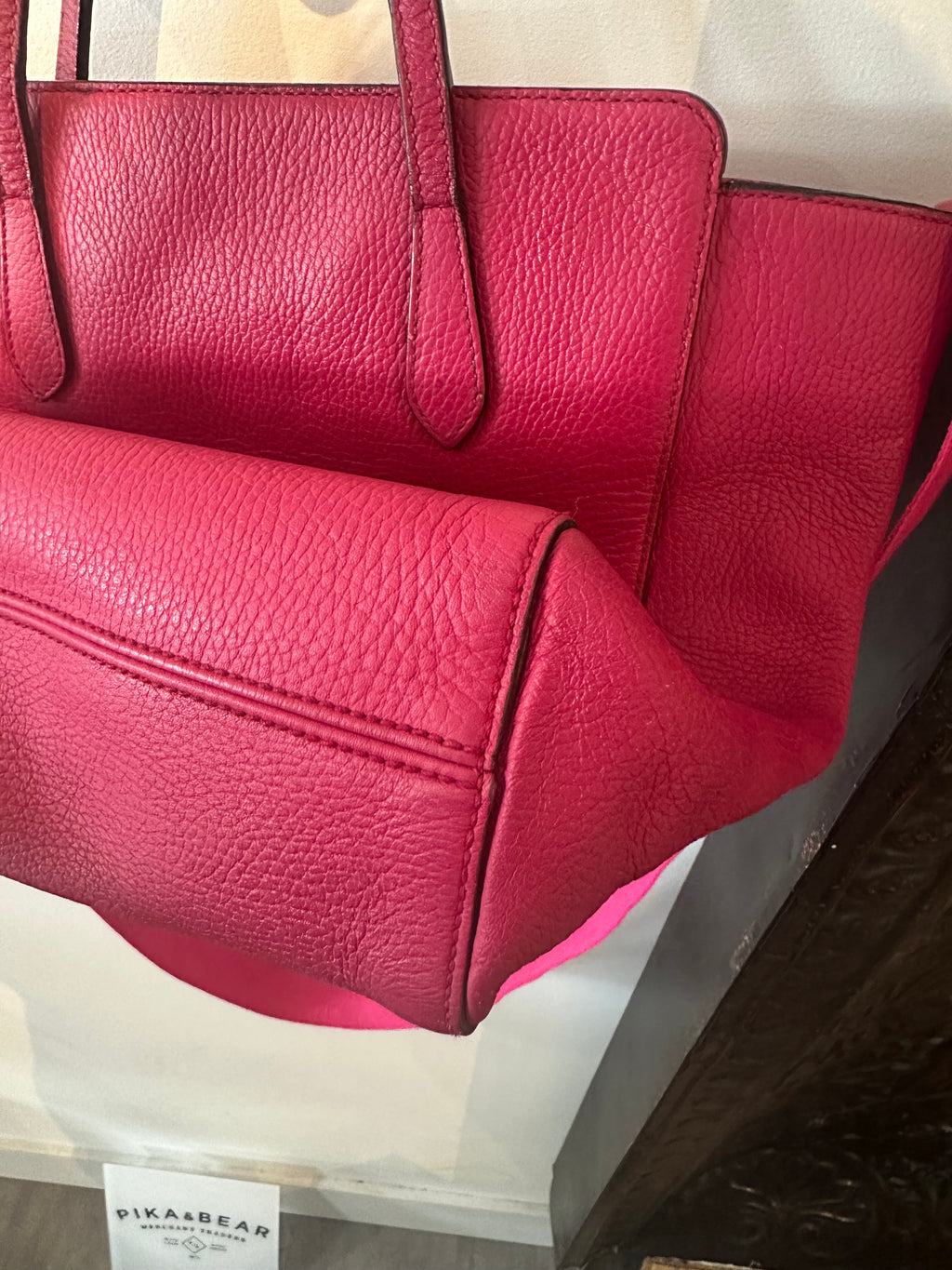 Gucci Swing Tote
